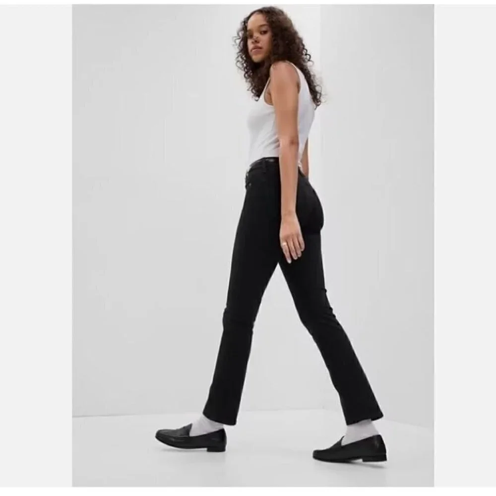 GAP 90's Mid Rise Classic Straight Jeans Black Stretch Hold 10/30 SHORT NWT $80